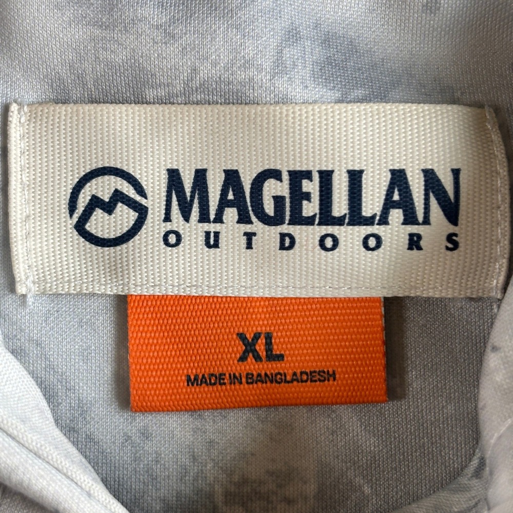 Magellan Outdoors Mens Realtree Xt Camo Hoodie Gray White Performance Sweatshirt View 2